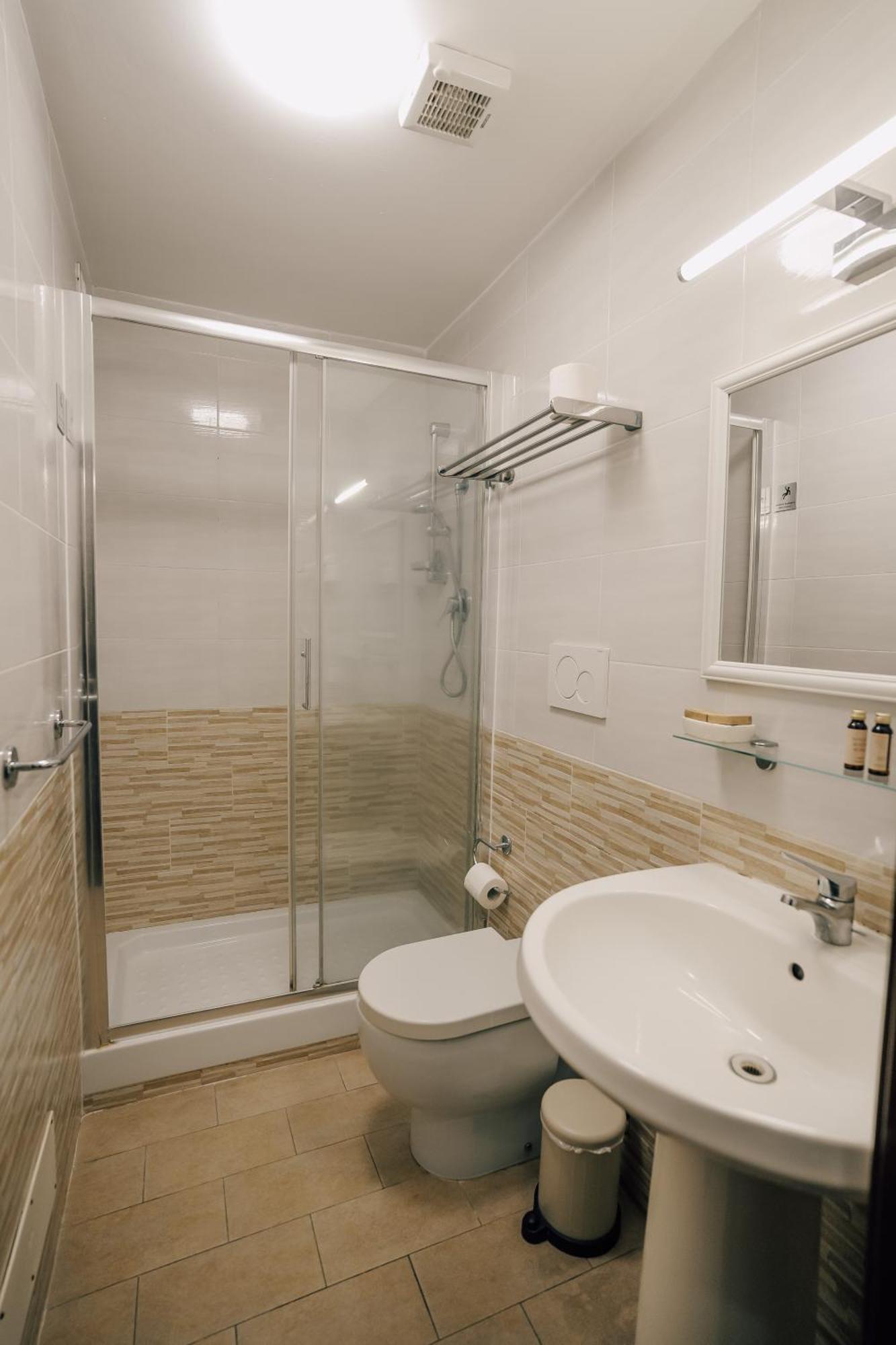 Mirabilia House Hotel Рим Екстериор снимка