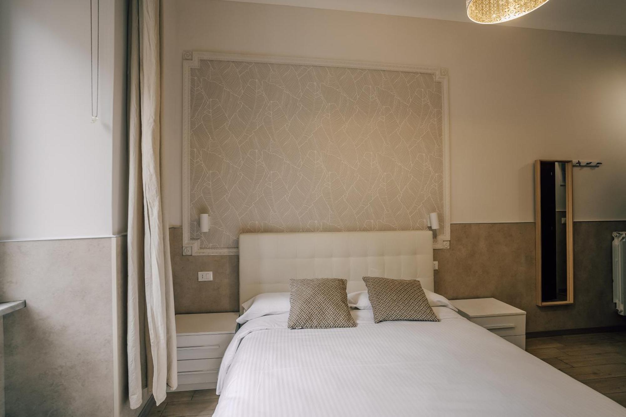 Mirabilia House Hotel Рим Екстериор снимка